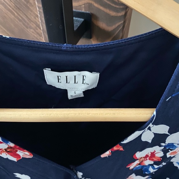 Floral dress - Picture 4 of 6